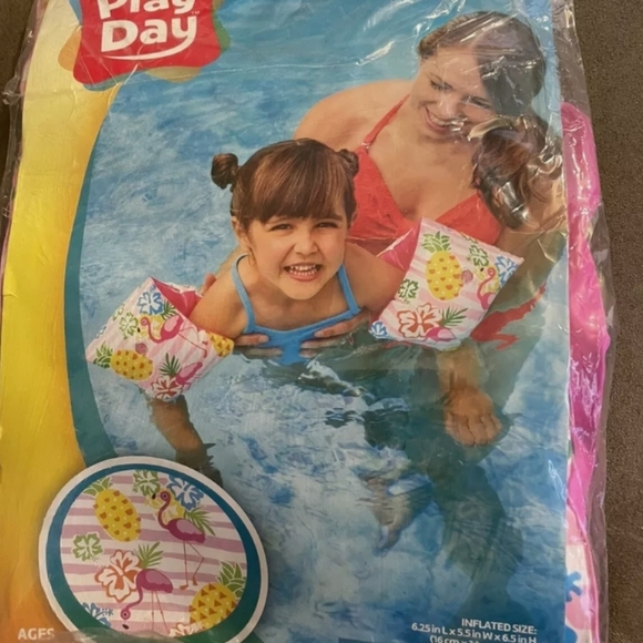 🎁 5/$25 - NWOT  pink flamingo arm floaties - Picture 5 of 5